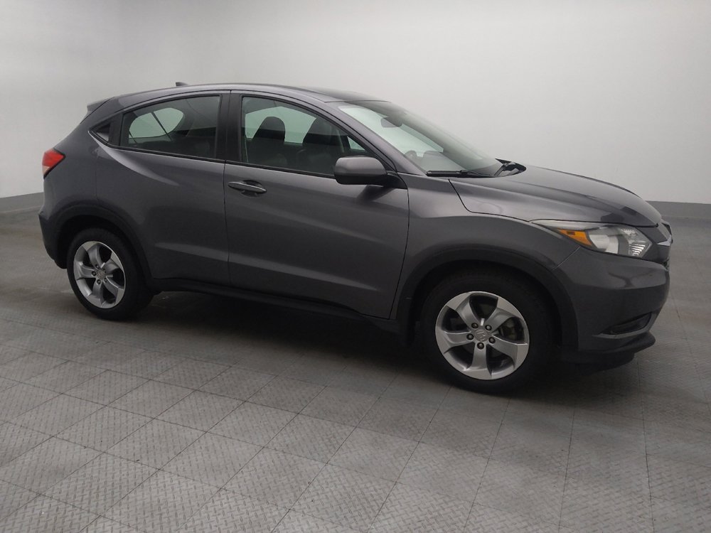 Used 2017 Honda HR-V LX image 11