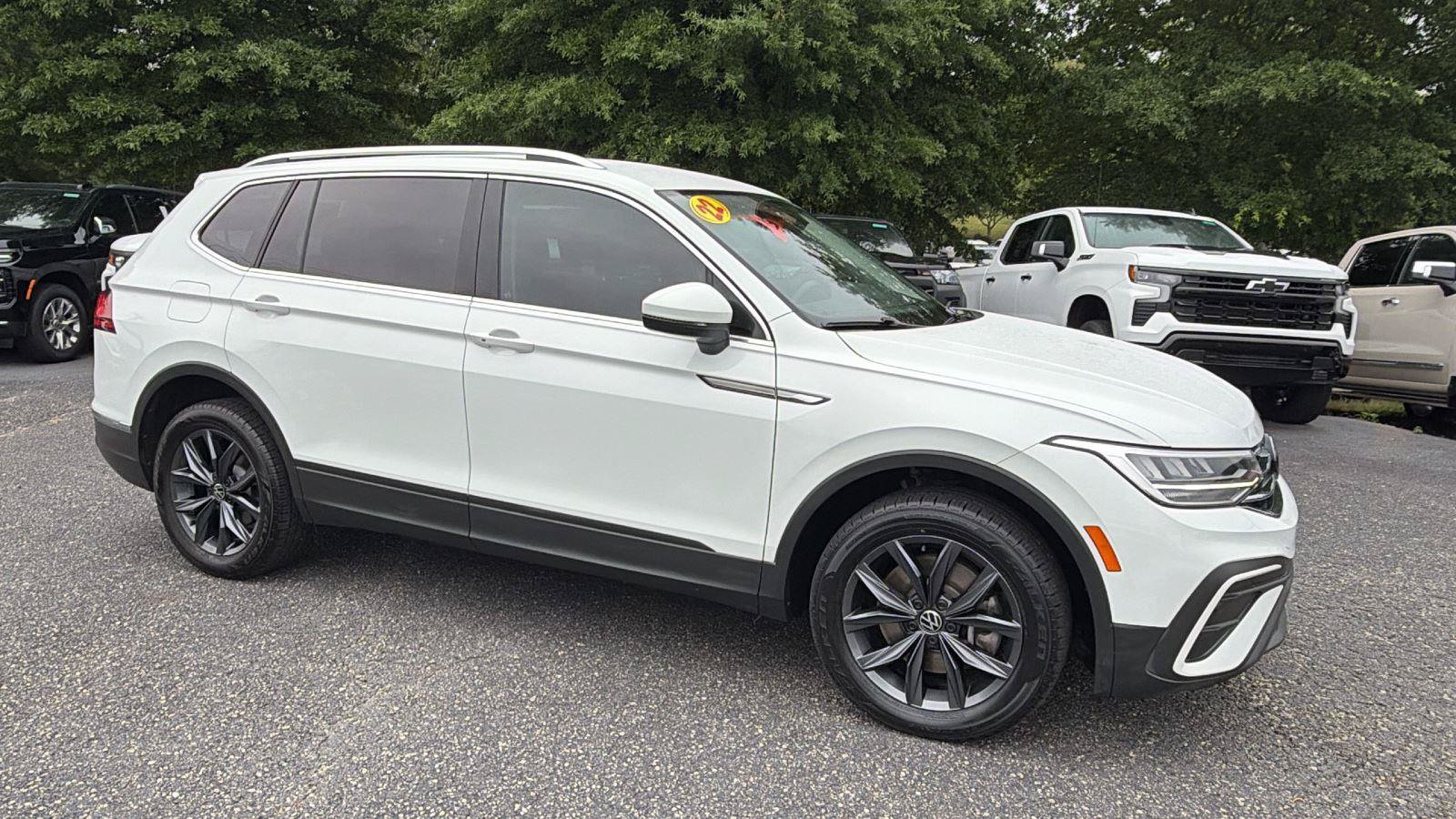 Used 2022 Volkswagen Tiguan SE FWD image 7