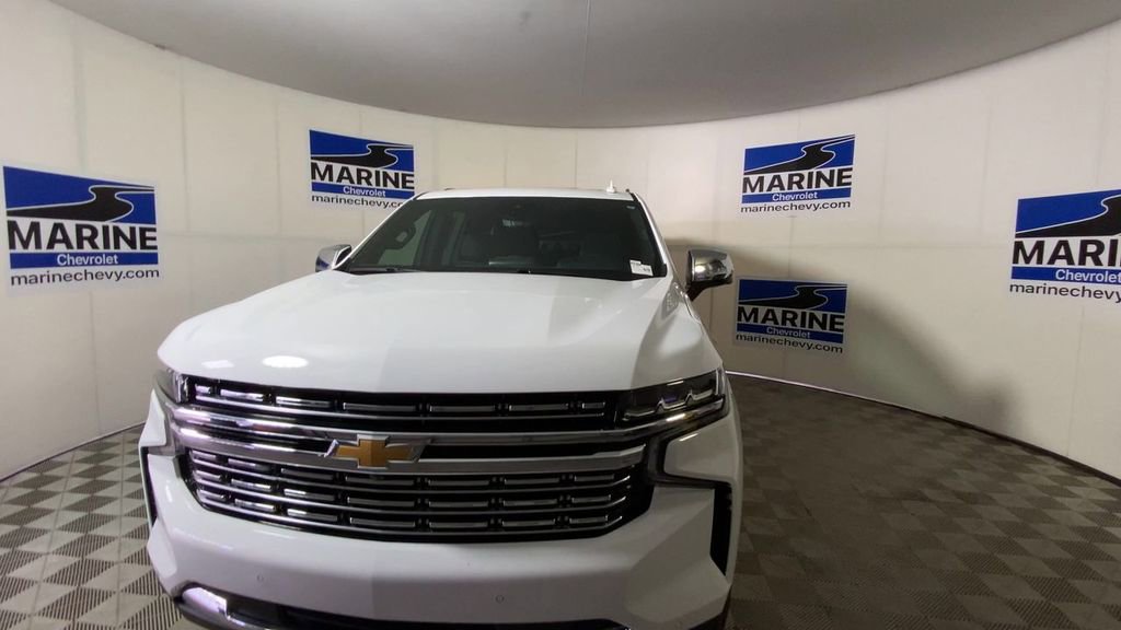 Used 2024 Chevrolet Tahoe Premier w/ Premium Package AWD/4WD image 5