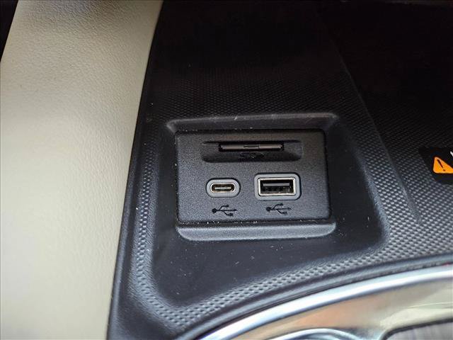 Used 2023 Buick Enclave Avenir w/ Avenir Technology Package FWD image 23