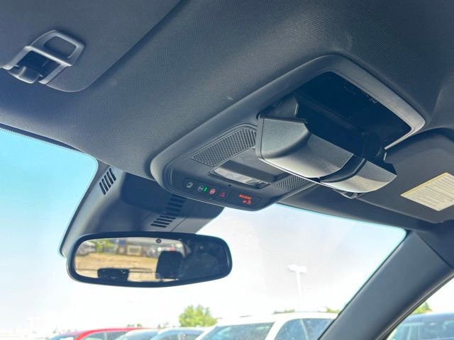 Used 2024 GMC Acadia Elevation FWD image 28