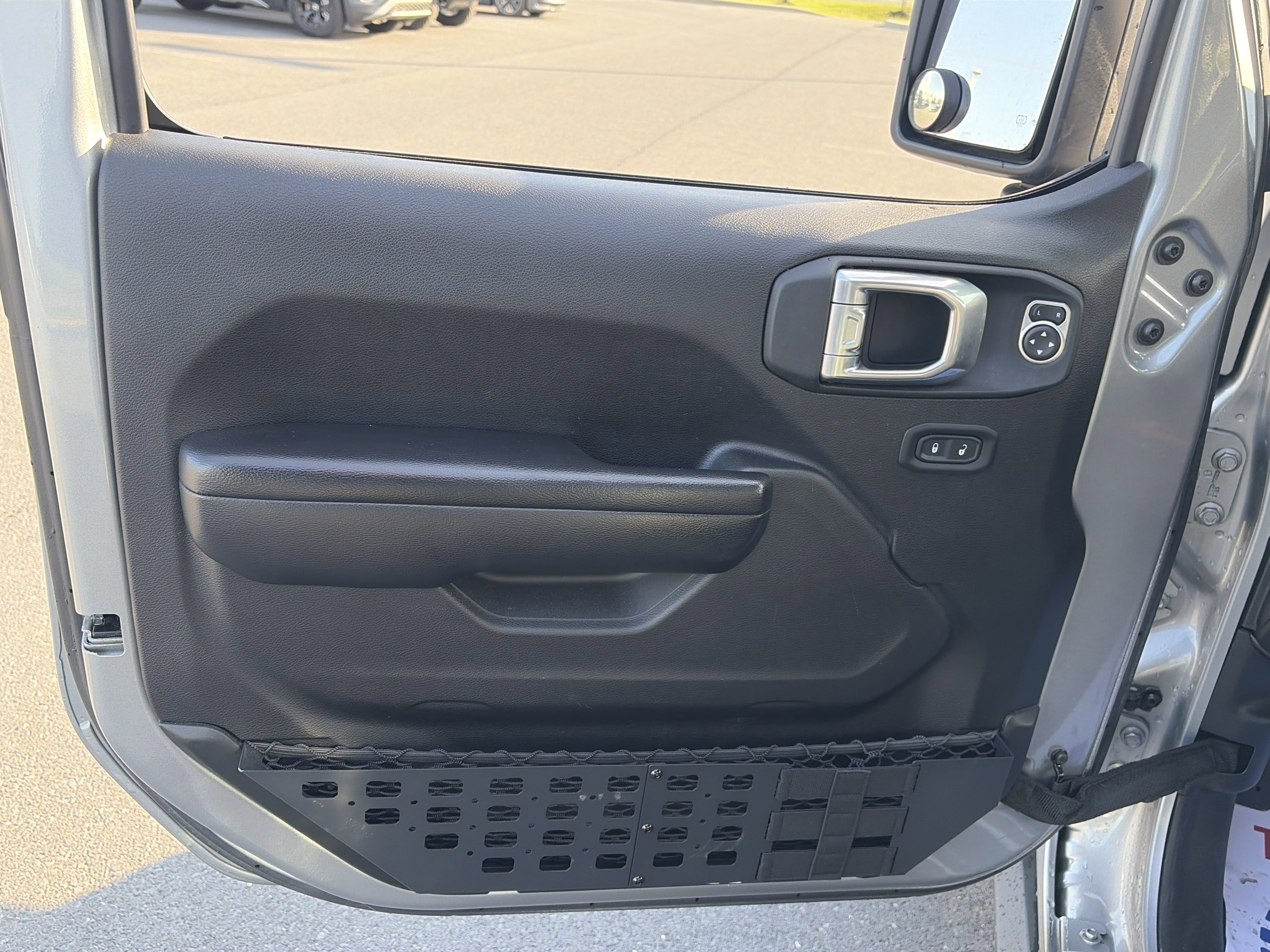 Used 2021 Jeep Gladiator Rubicon AWD/4WD image 15