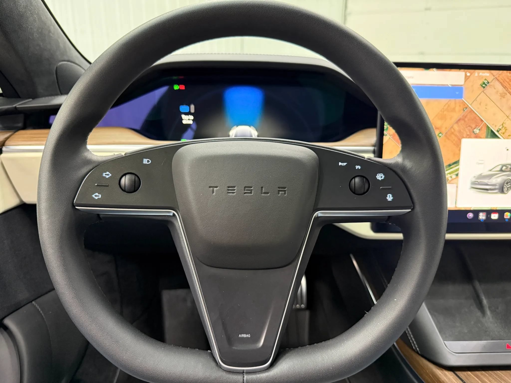 Used 2023 Tesla Model S Standard Range AWD/4WD image 19