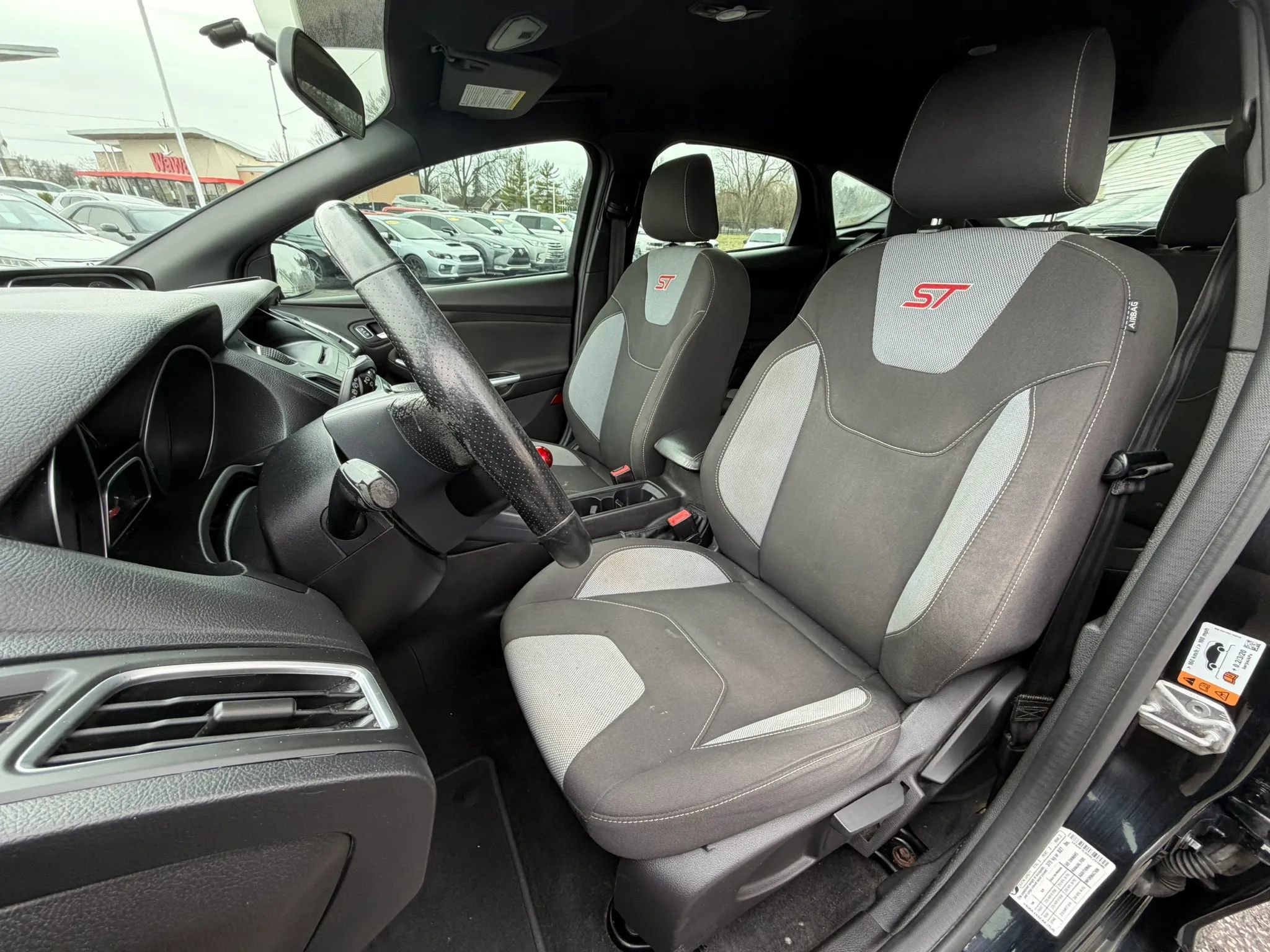 Used 2017 Ford Focus ST image 20