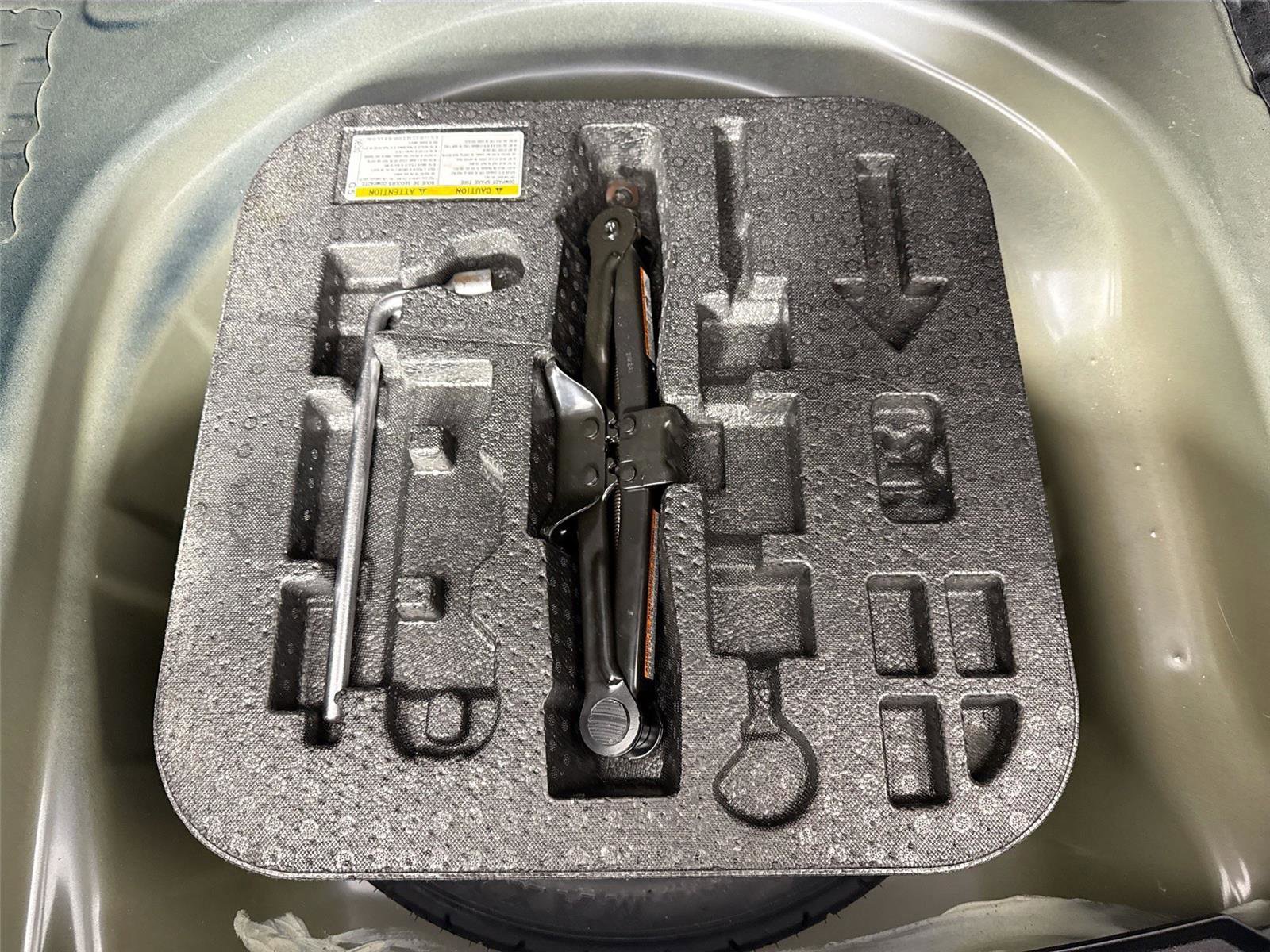 Used 2025 Toyota Corolla LE image 38