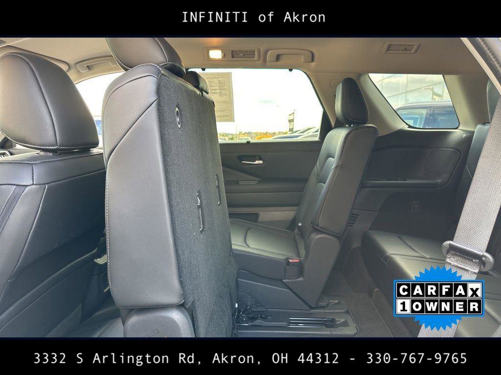 Used 2024 Nissan Pathfinder SL image 40
