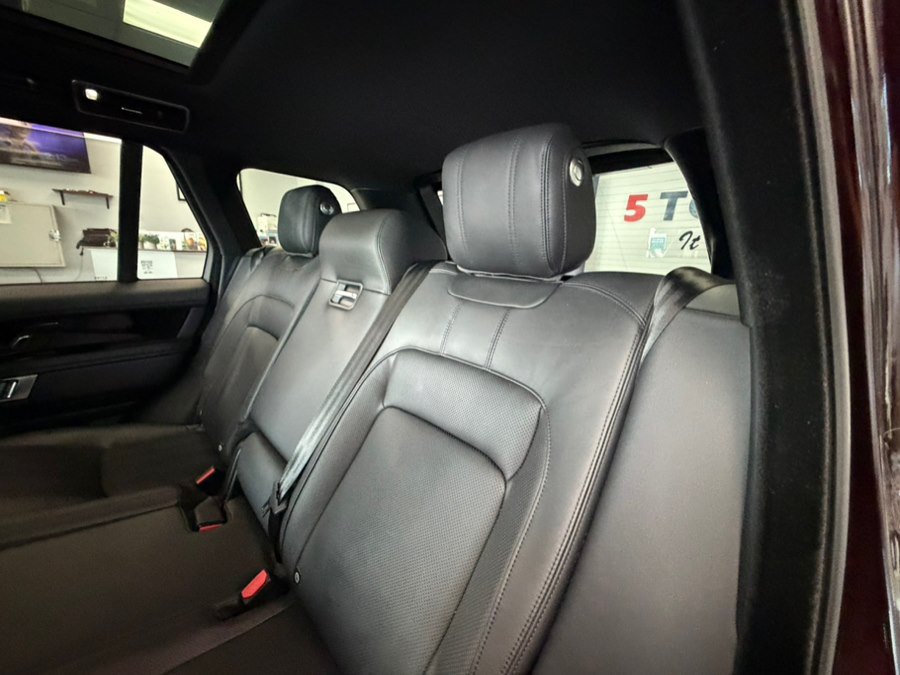 Used 2018 Land Rover Range Rover HSE AWD/4WD image 27