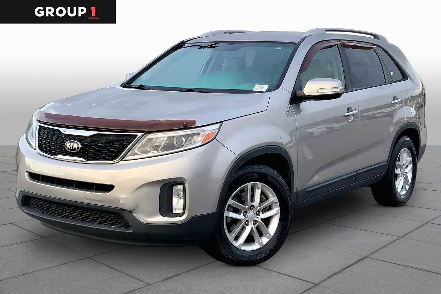 Used 2015 Kia Sorento LX FWD image 1