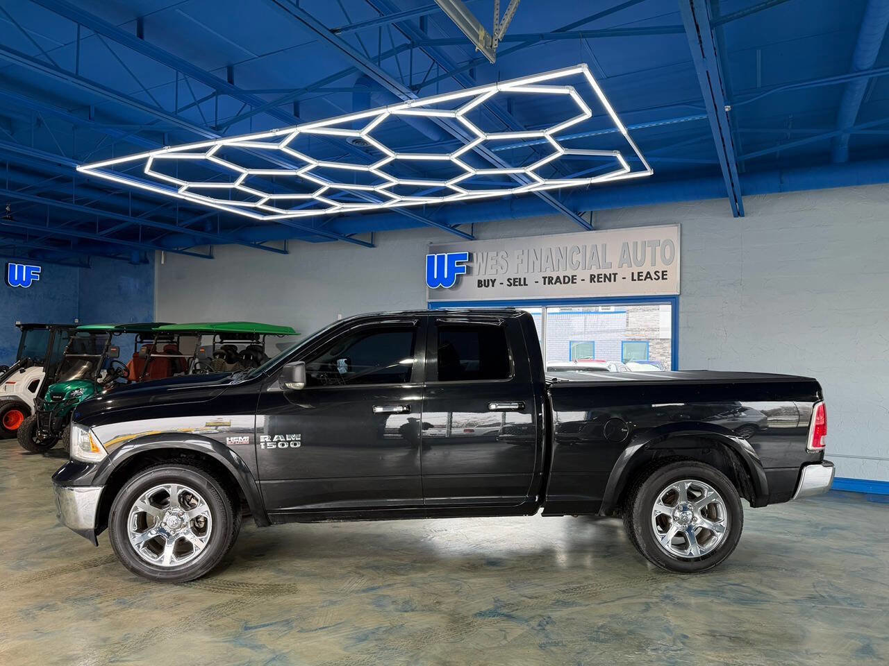 Used 2016 RAM 1500 Laramie image 12