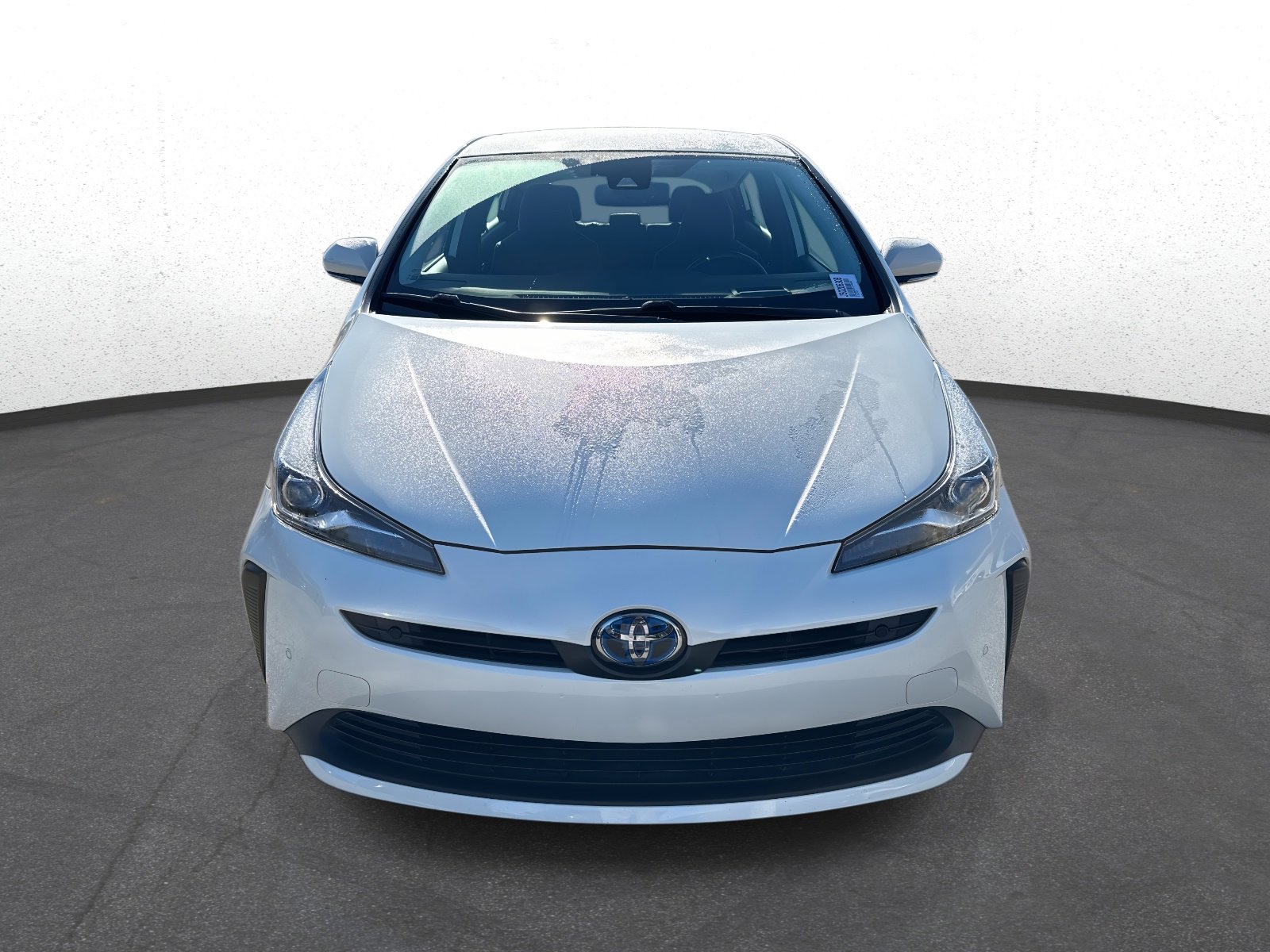 Used 2020 Toyota Prius XLE w/ Advanced Technology Package image 8
