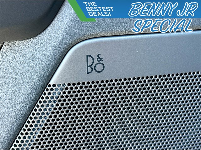 Used 2025 Ford F150 Lightning Flash image 19