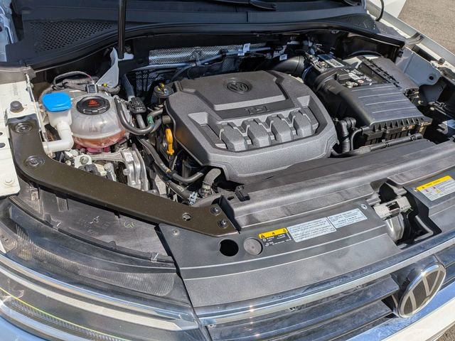 Used 2022 Volkswagen Tiguan SE R-Line AWD/4WD image 29