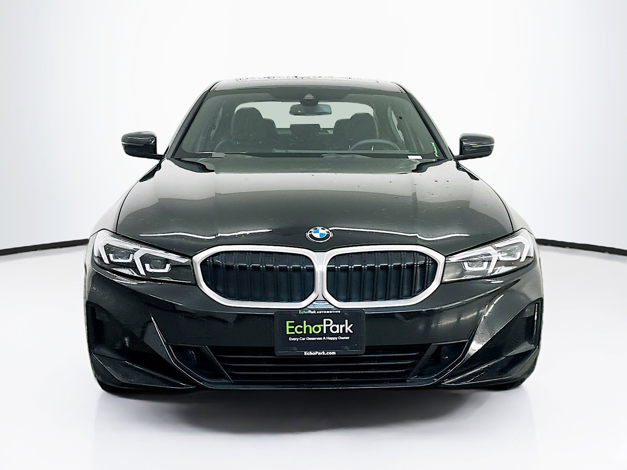 Used 2025 BMW 330i xDrive 330i xDrive image 2
