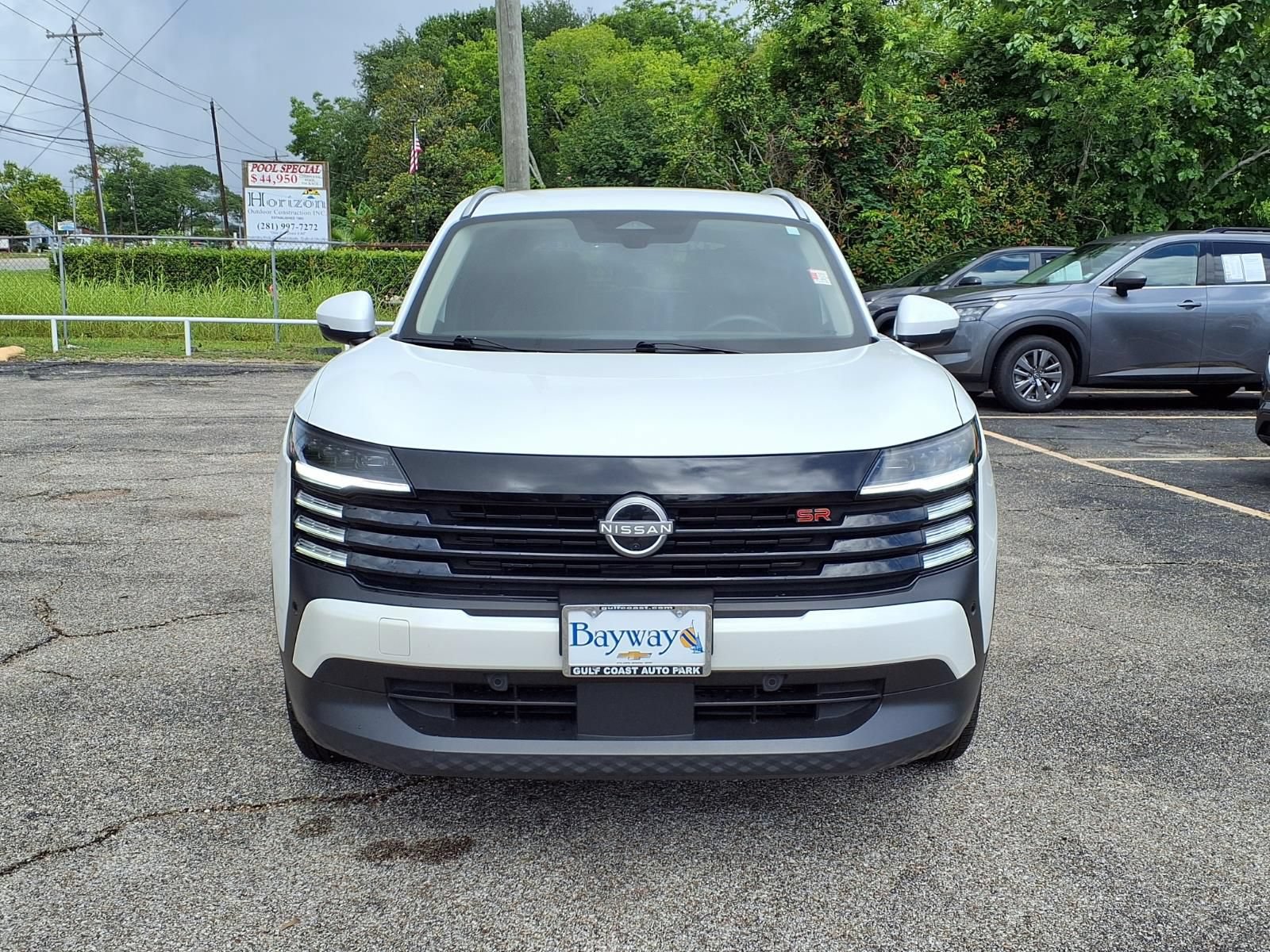 Used 2025 Nissan Kicks SR AWD/4WD image 19