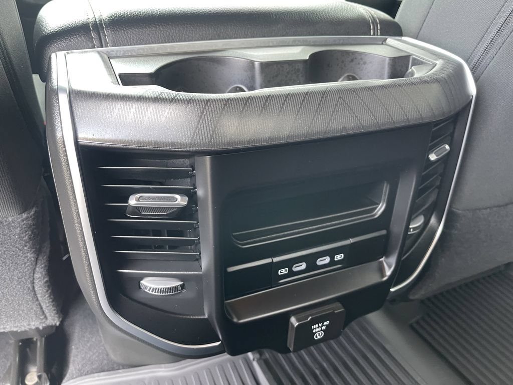 New 2026 RAM 2500 Big Horn AWD/4WD image 18