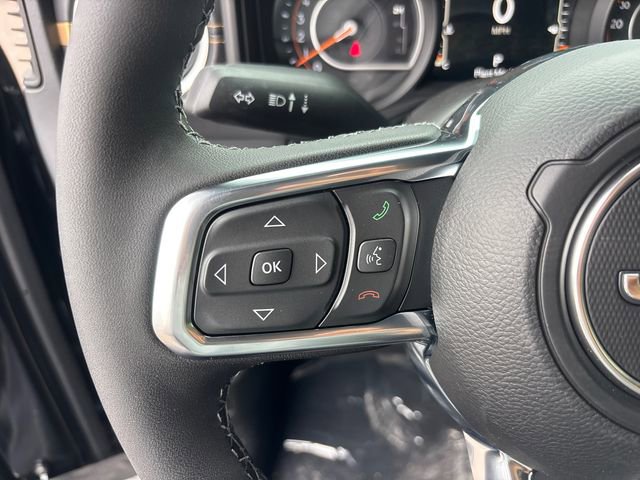 New 2026 Jeep Wrangler Unlimited Sahara AWD/4WD image 19