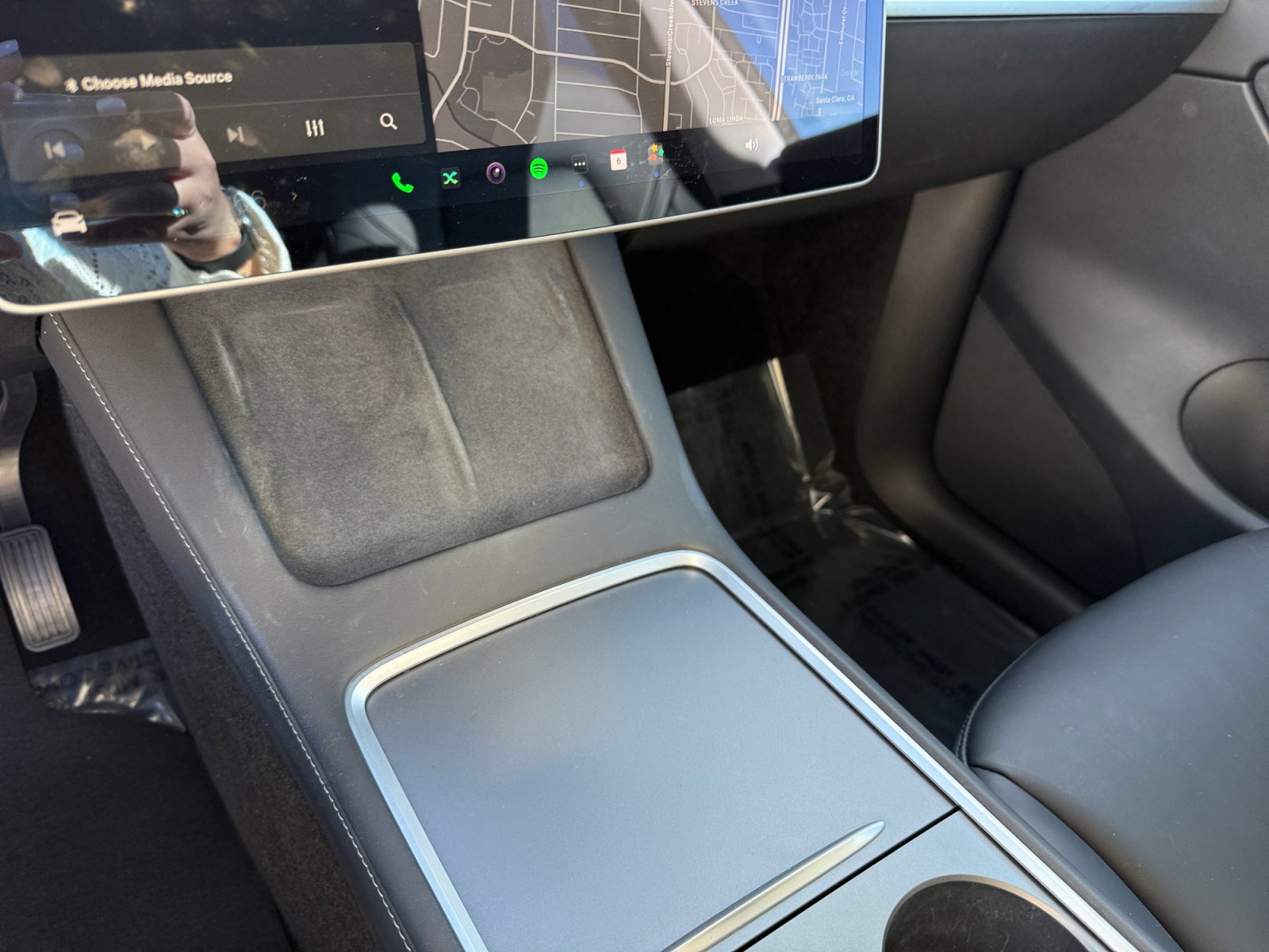 Used 2021 Tesla Model Y Long Range image 13