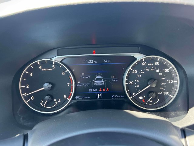 Used 2024 Nissan Altima 2.5 SV AWD/4WD image 27