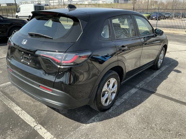 Used 2025 Honda HR-V LX image 6