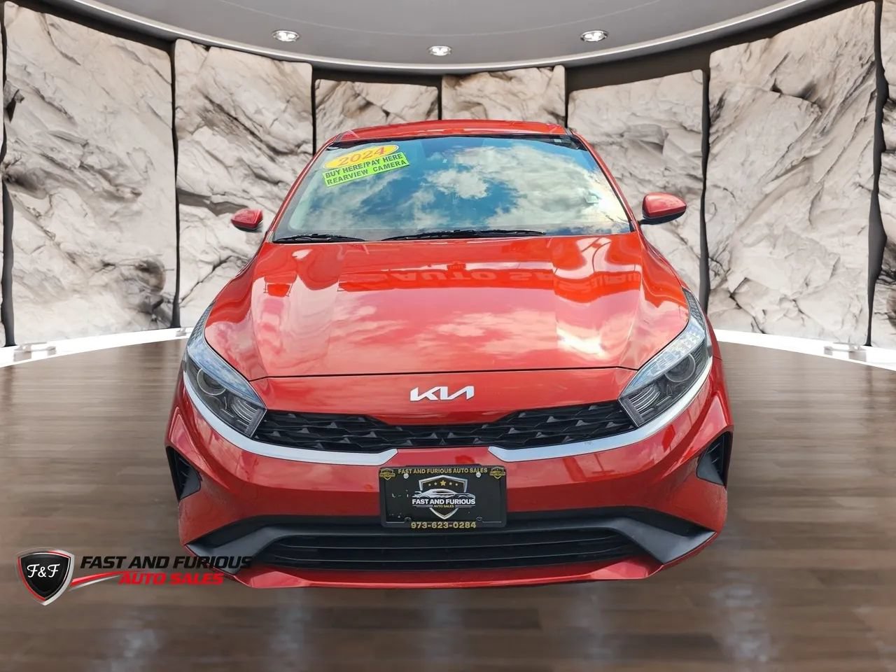 Used 2024 Kia Forte LXS FWD image 3
