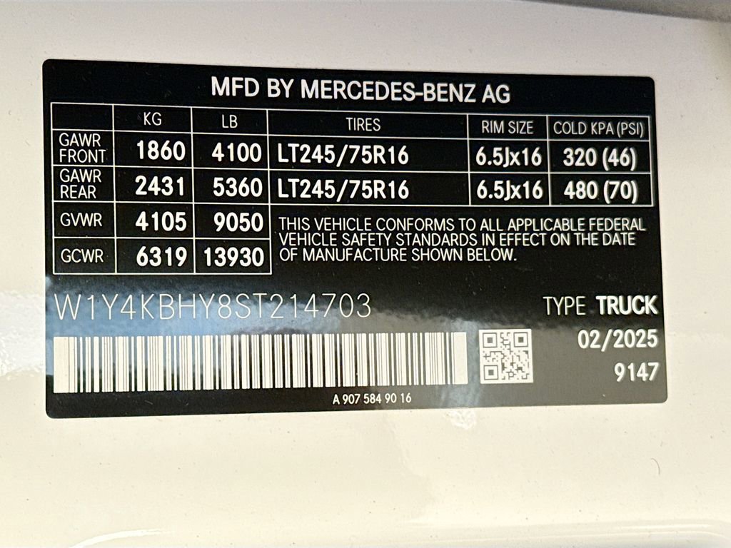 Used 2025 Mercedes-Benz Sprinter 2500 image 29