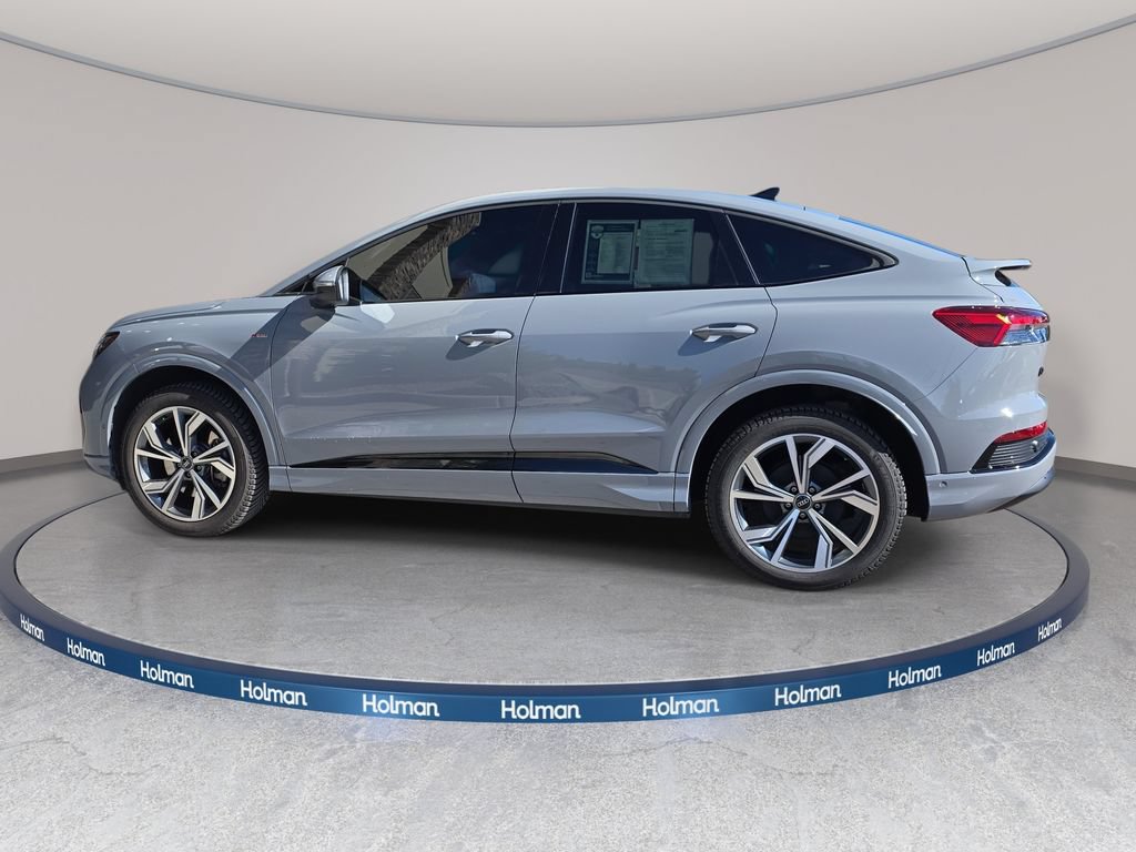 Used 2023 Audi Q4 e-tron Premium Plus AWD/4WD image 9