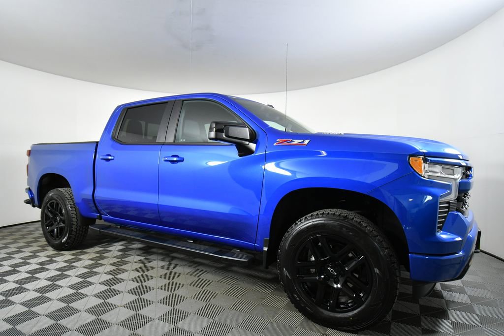 Used 2024 Chevrolet Silverado 1500 RST w/ Convenience Package II image 9