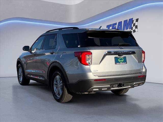 Used 2020 Ford Explorer XLT w/ Equipment Group 202A RWD image 3