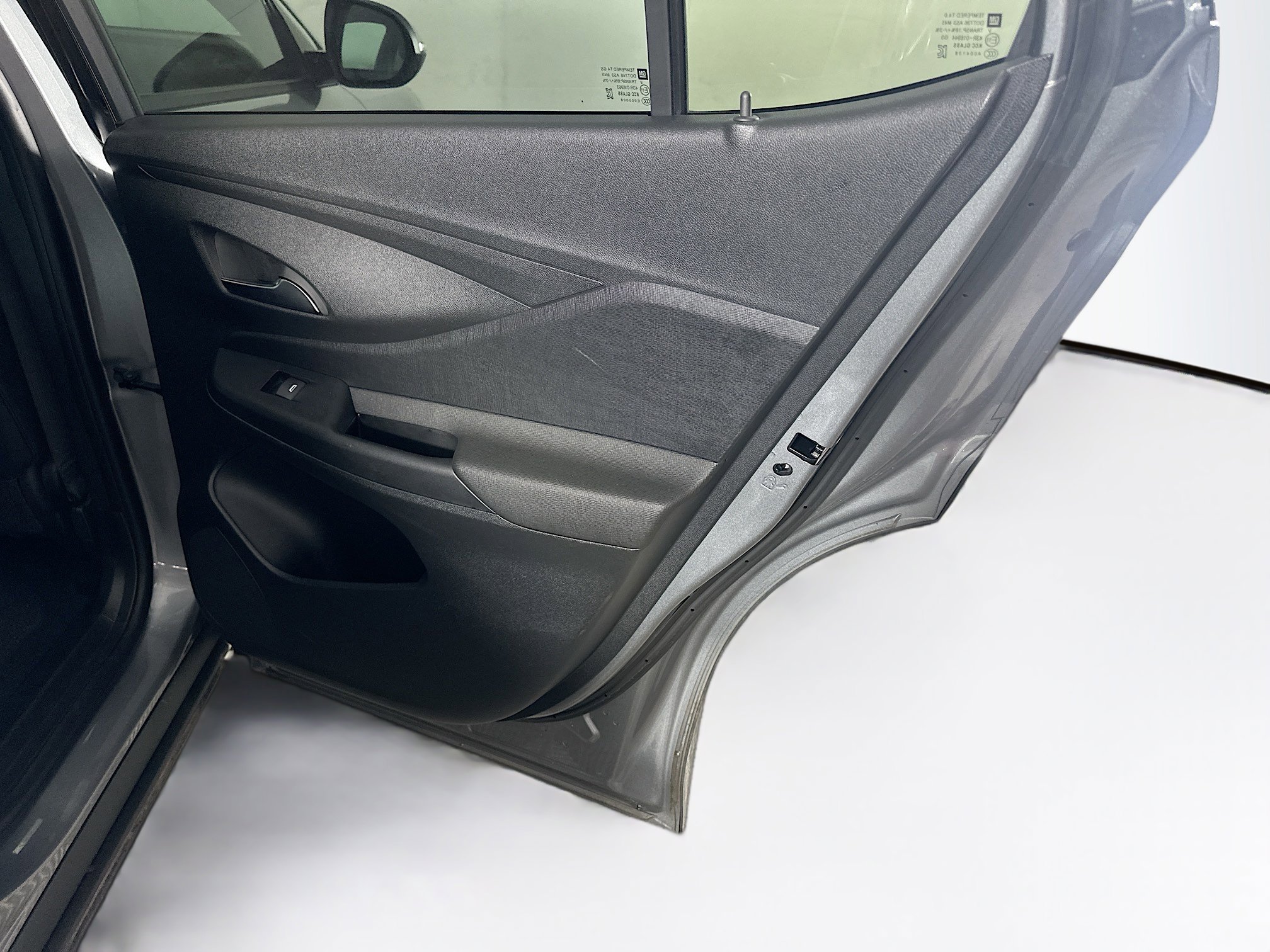 Used 2025 Buick Envista Preferred image 27