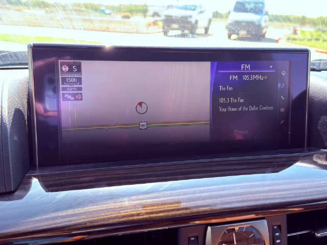 Used 2021 Lexus LX 570 4WD w/ Sport Package image 33