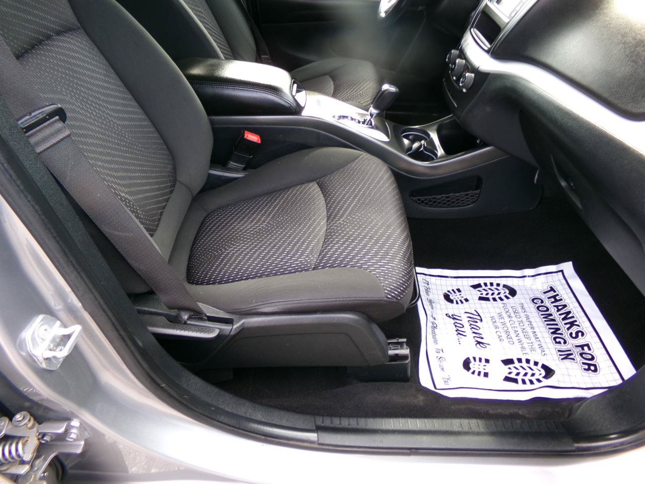 Used 2016 Dodge Journey SE w/ Flexible Seating Group FWD image 19