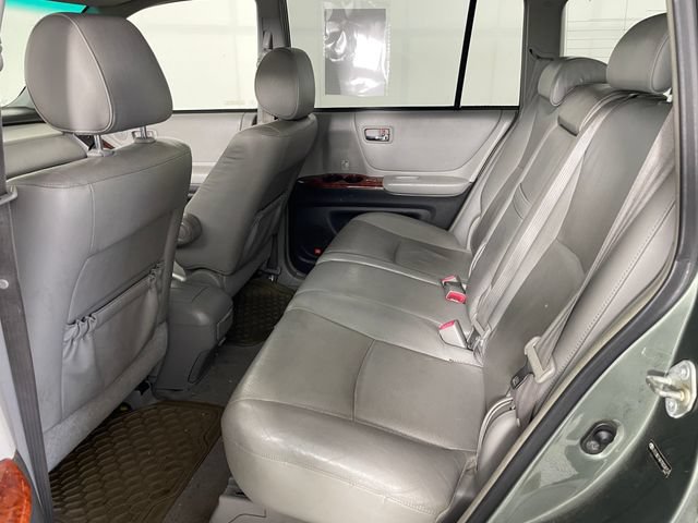 Used 2007 Toyota Highlander Limited w/ Extra Vale Pkg #3 AWD/4WD image 13