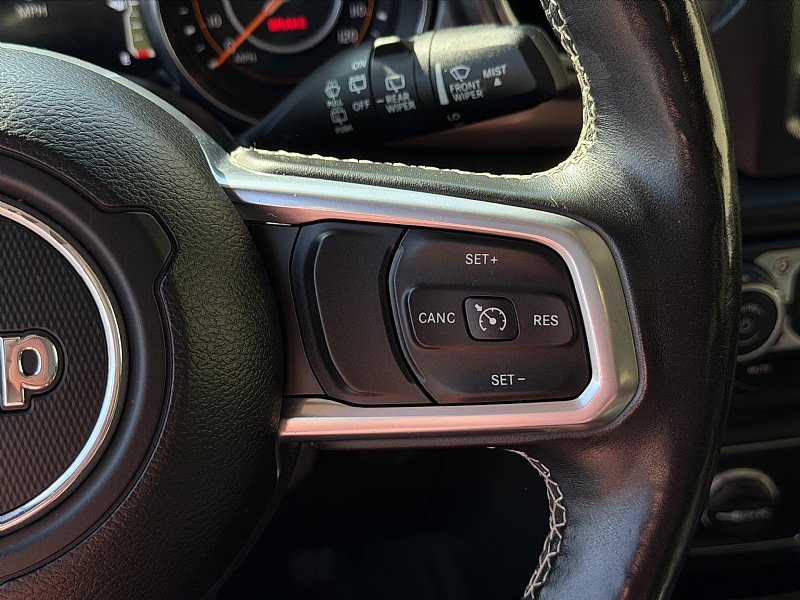 Used 2019 Jeep Wrangler Unlimited Sahara w/ LED Lighting Group AWD/4WD image 16