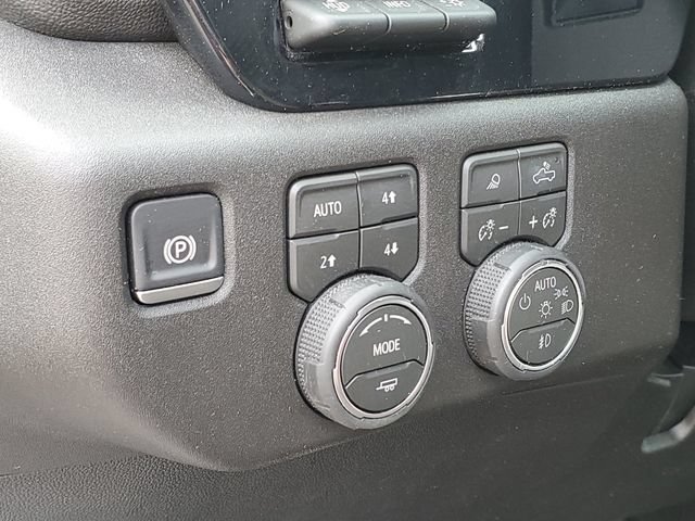 Certified 2026 Chevrolet Silverado 2500 High Country w/ High Country Premium Package AWD/4WD image 9