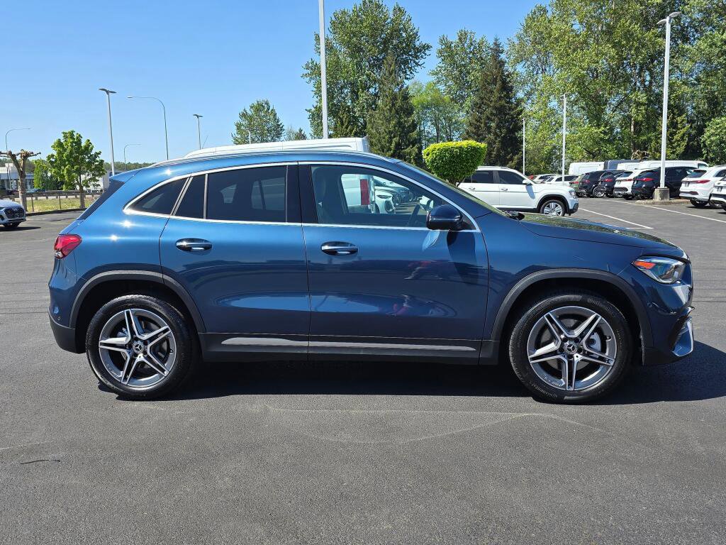 Used 2022 Mercedes-Benz GLA 250 4MATIC image 7