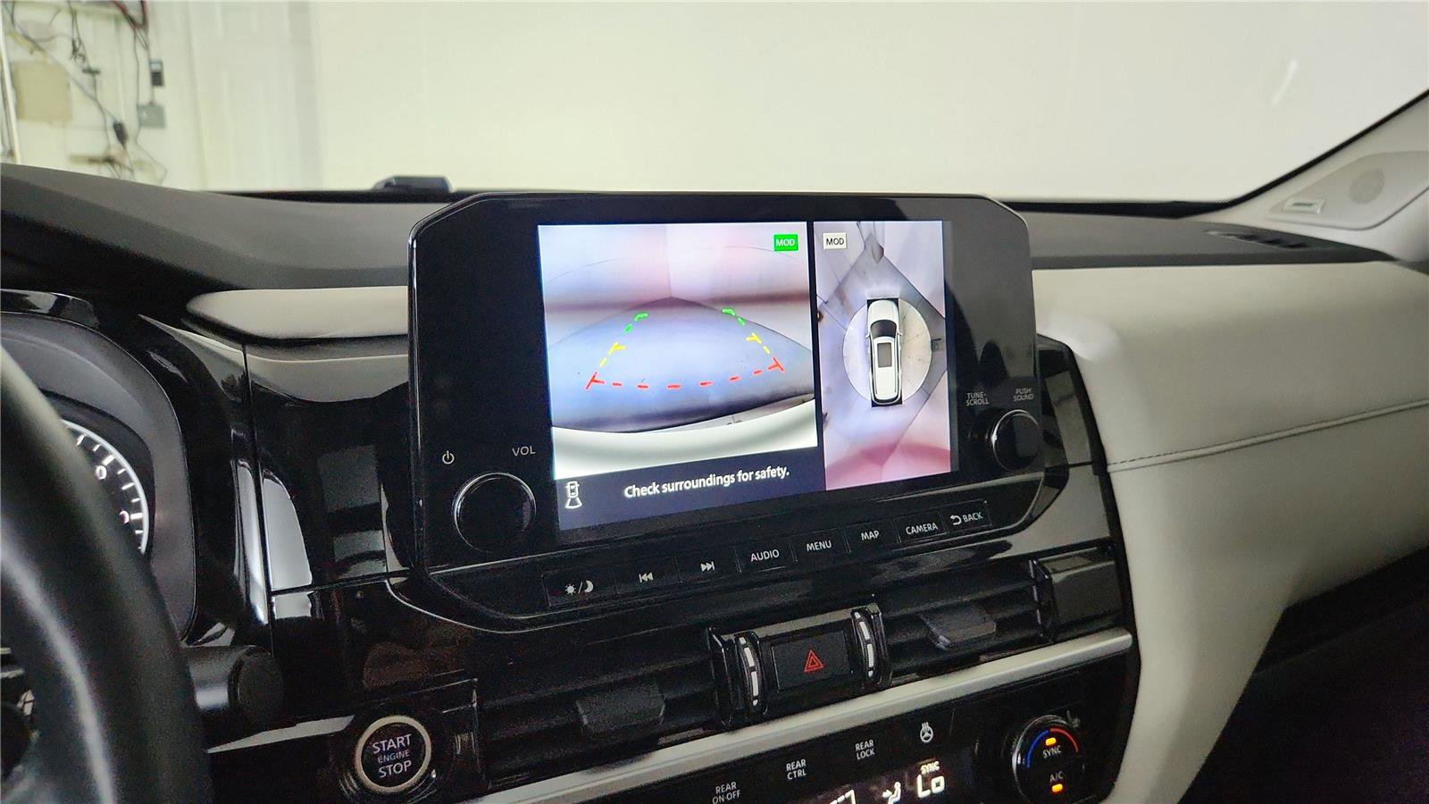 Used 2022 Nissan Pathfinder SL w/ SL Premium Package image 30