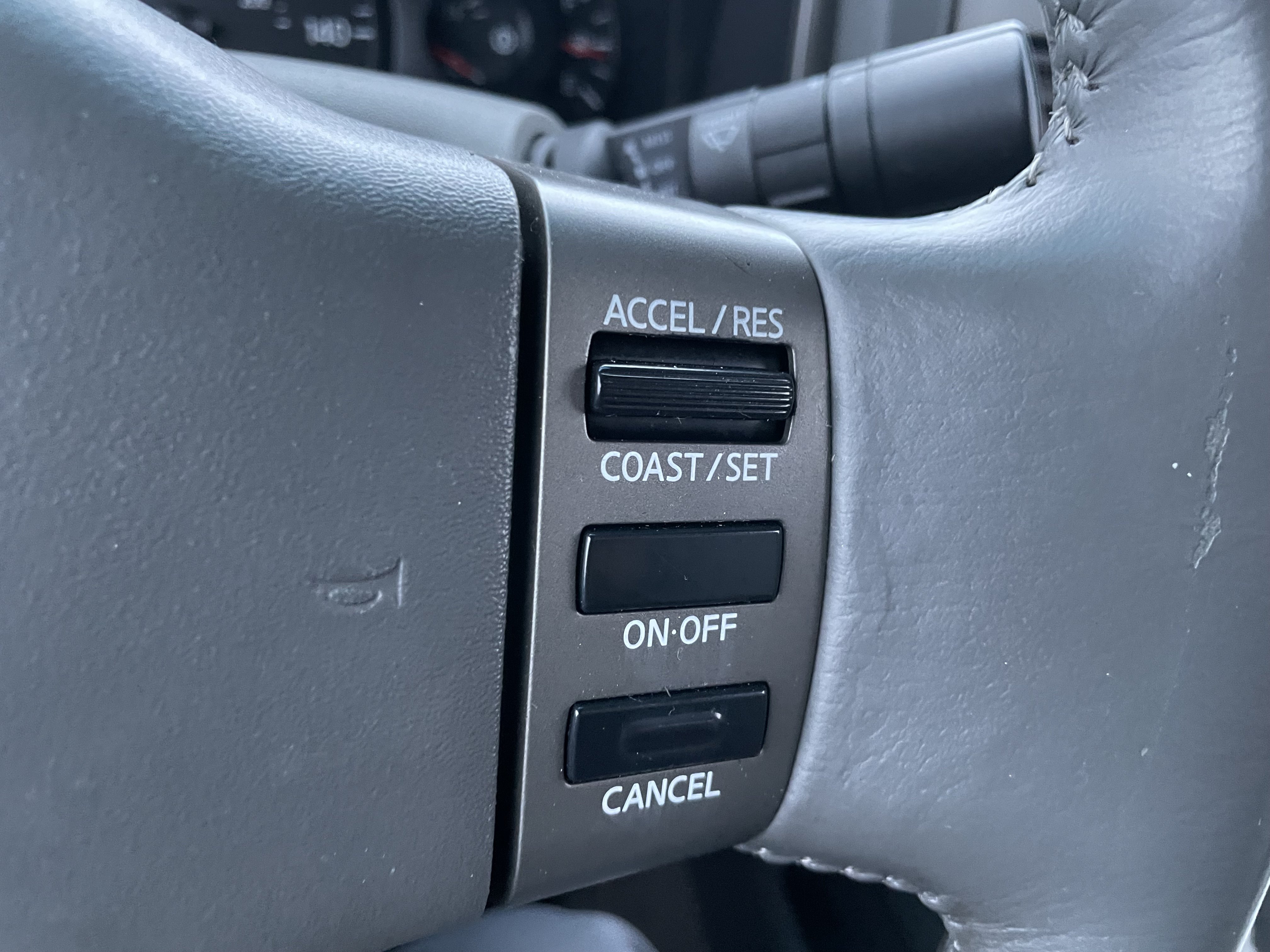 Used 2006 Nissan Titan LE w/ (T01) Tow Pkg AWD/4WD image 17