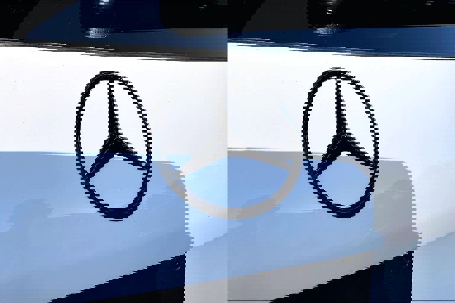 Certified 2022 Mercedes-Benz GLC 43 AMG 4MATIC image 30