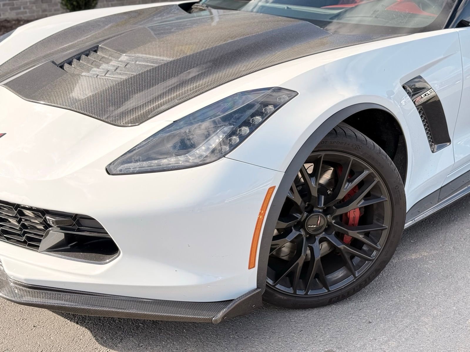 Used 2019 Chevrolet Corvette Z06 image 14