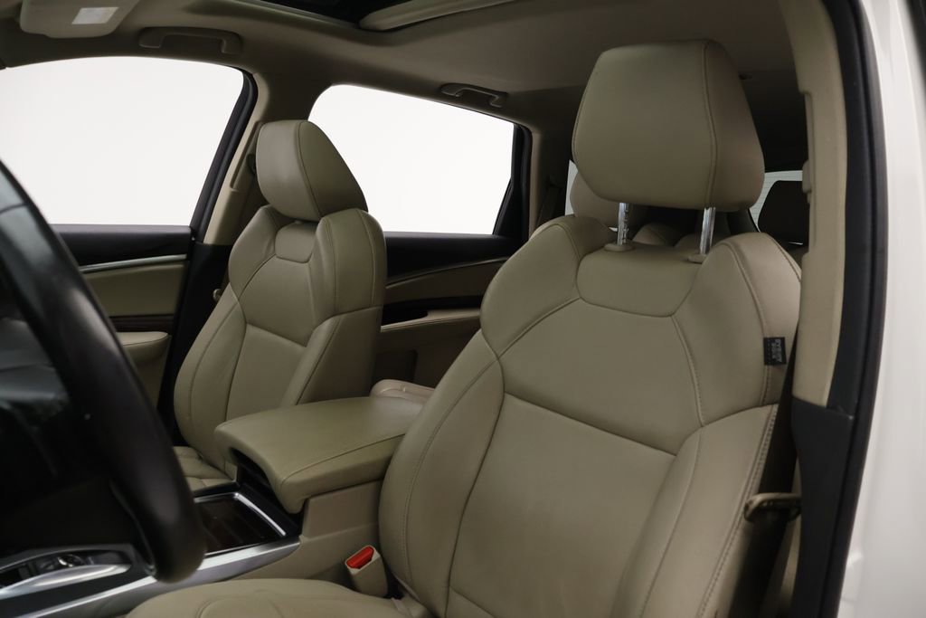 Used 2017 Acura MDX SH-AWD image 13