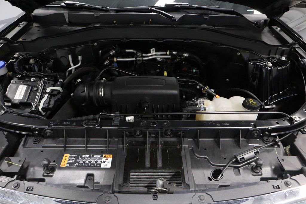 Certified 2023 Ford Explorer XLT image 14