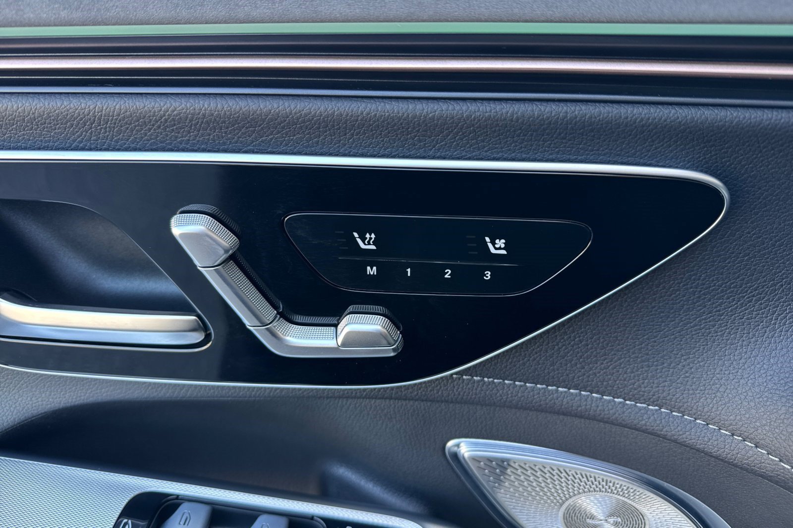 Certified 2023 Mercedes-Benz EQE 350+ 4MATIC SUV image 24
