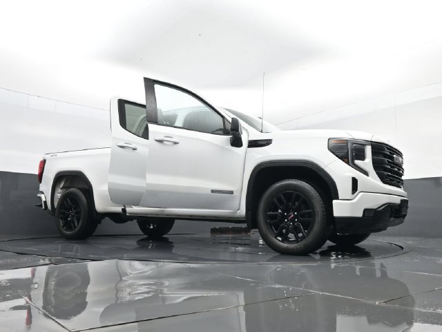 Used 2023 GMC Sierra 1500 Elevation AWD/4WD image 31