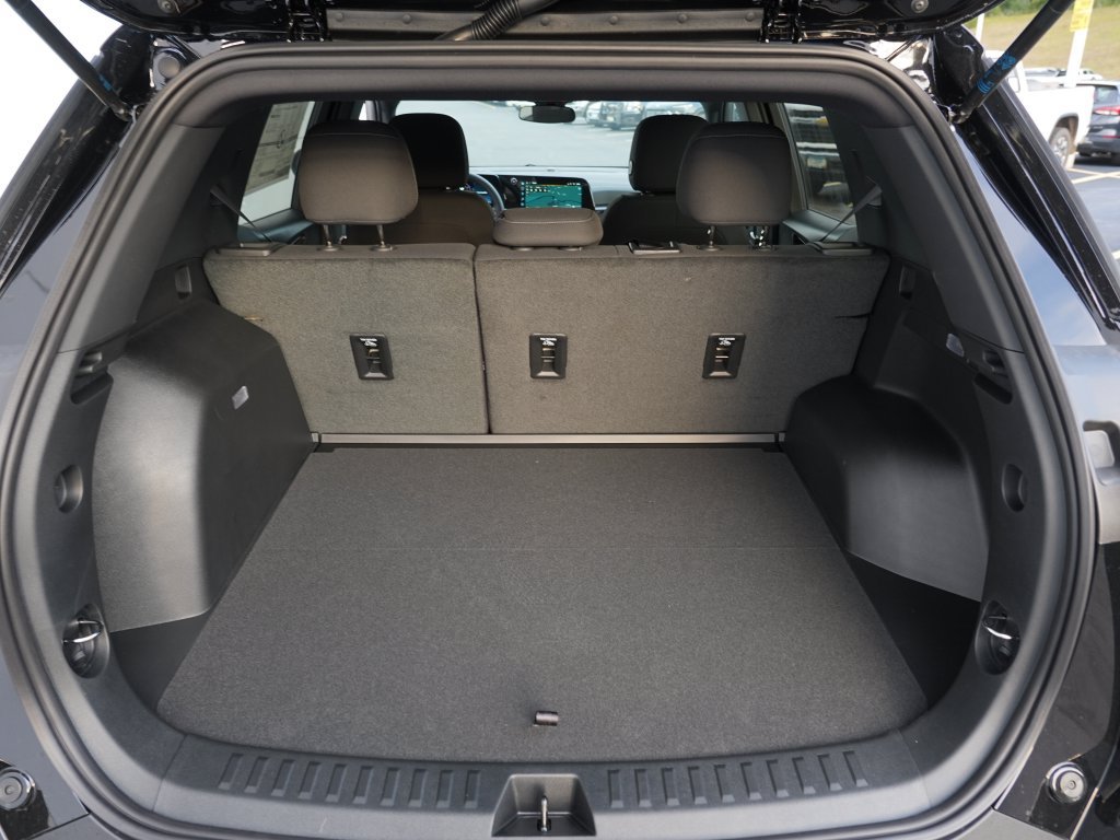 New 2027 Chevrolet Equinox LT AWD/4WD image 18