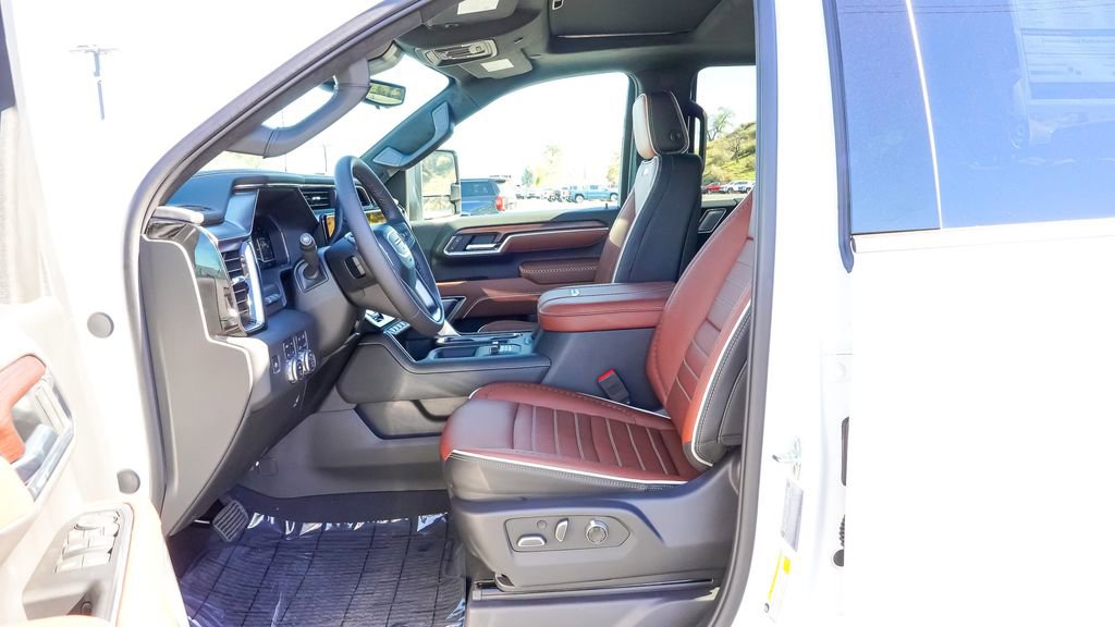 New 2026 GMC Sierra 3500 Denali Ultimate image 18