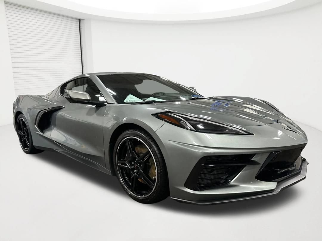 Used 2023 Chevrolet Corvette Stingray Premium Cpe w/ Z51 Performance Package RWD image 3