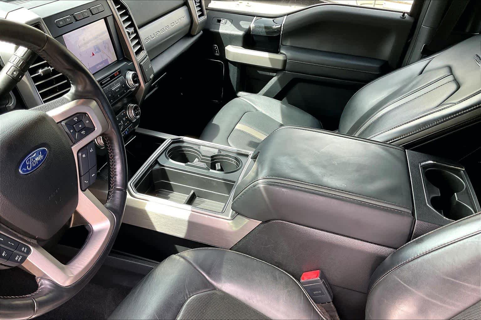 Used 2020 Ford F350 Platinum AWD/4WD image 17