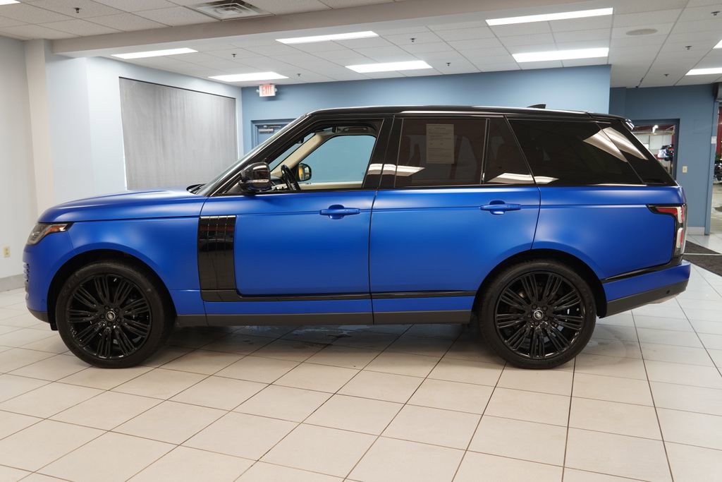 Used 2019 Land Rover Range Rover Supercharged AWD/4WD image 2