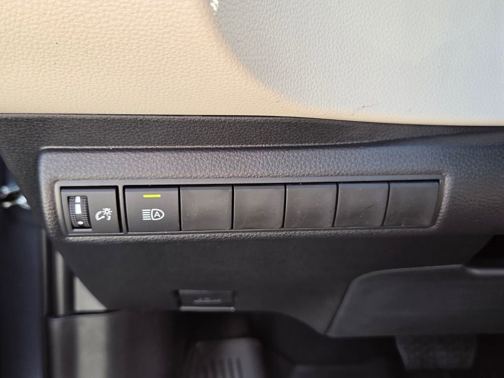 New 2026 Toyota Corolla LE image 27