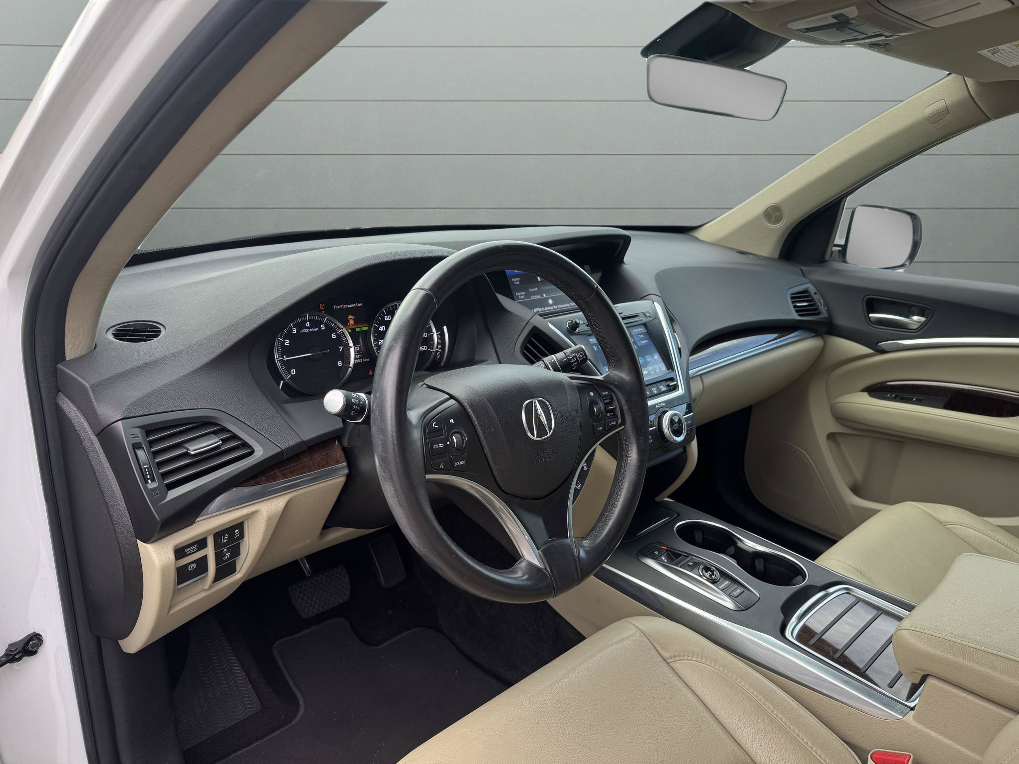 Used 2020 Acura MDX SH-AWD image 12
